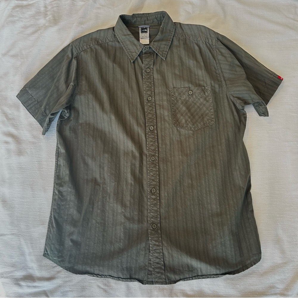 The North Face Camp Shirt  Mens Large Short Sleeve Cotton Button Up Olive Green
